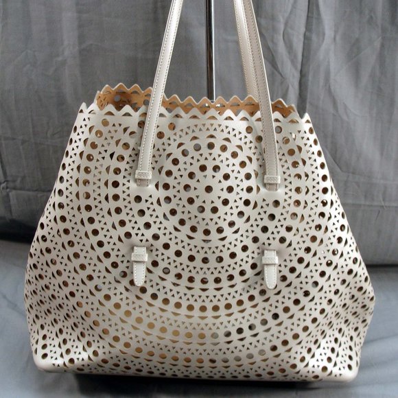 Alaia Handbags - Alaia Leather Taupe/Tan Laser Cut Scalloped Shoulder Tote Bag w/Pochette/Mirror